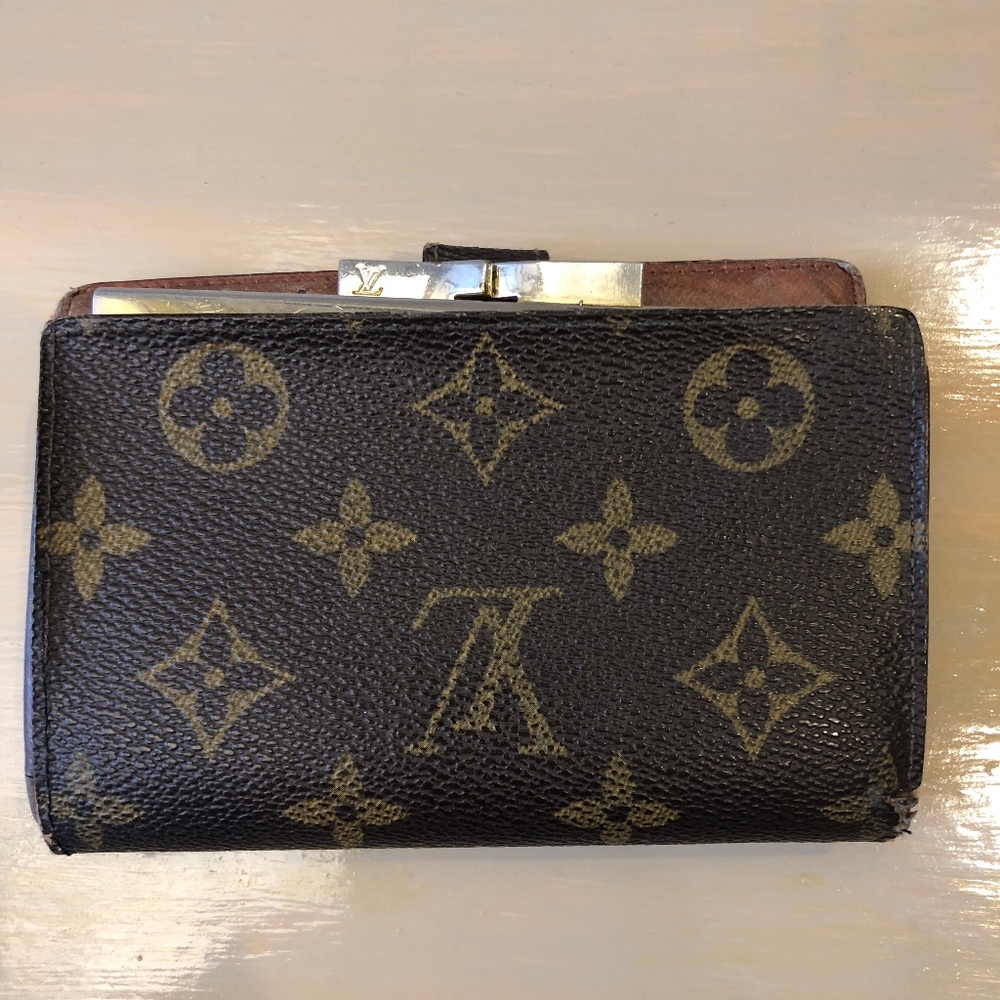 Louis Vuitton Brown Vintage Wallet - Picture 3 of 6